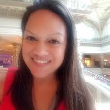 Elizabeth Kong's Instagram, Twitter & Facebook