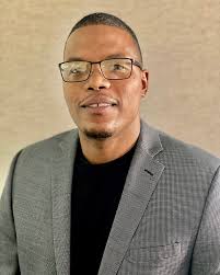 Daniel Chenault's Instagram, Twitter & Facebook