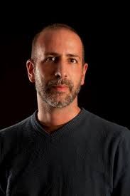 Walter Beauchamp: Tailored History of Toronto: Amazon.co.uk: Mendes, Pedro,  Beauchamp, Lightfoot, Gordon: 9781927958896: Books