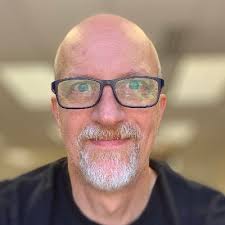 Julia Watson (@julia_watso)