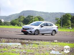 The features are quite different when it comes to the exterior look of the 5th generation honda city. 2020 Honda City First Drive Review
