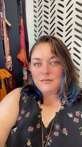 Nicki Avery's Instagram, Twitter & Facebook