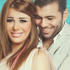 تفاصيل واقعة اتهام يارا نعوم بالتنمر والطبقية ورد عماد متعب. Ø¹Ù…Ø§Ø¯ Ù…ØªØ¹Ø¨ ÙƒØ´Ù 21 Ø³Ø±Ø§ ÙˆØªØ­Ø¯Ù‰ ÙŠØ§Ø±Ø§ Ù†Ø¹ÙˆÙ… Ù…Ø¹ Ù…Ù†Ù‰ Ø§Ù„Ø´Ø§Ø°Ù„ÙŠ ØµÙˆØ± Ù…Ø¬Ù„Ø© Ø§Ù„Ø¬Ø±Ø³