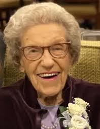 Max Longoria's Instagram, Twitter & Facebook