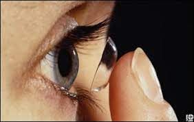 Tips On How To Remove Contact Lenses Daily Lens Care Contact Lenses Soft Contact Lenses Contact Lenses Tips