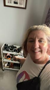 Good Morning, let today be a great day and bring only good things your  way!!! And maybe bring a beautiful, curvy midlands lady my way??? 😂