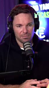 Tonight 🔔 tune to Hoody & John Larter's show