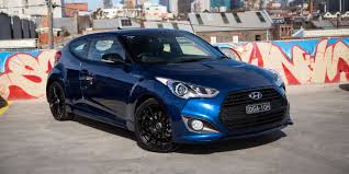 Colormaxx gloss navy blue spray paint and primer in one (net wt. Car Colour Trends For 2016 17 Brown Blooming Red Hot Navy The New Black Caradvice