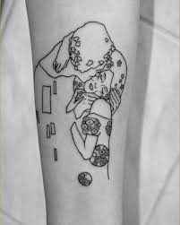 Black And White Kiss Tattoo Pin By Zoe Ott On Tats Kiss Tattoos Klimt Tattoo Tattoos