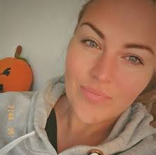 Kaycee Brown (@kaycee.brown.65326) • Facebook, Connect with friends