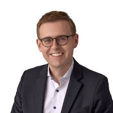 Michael Pratt (@michael.vincent.pratt) • Instagram photos and videos