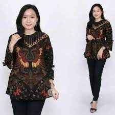 Apr 21, 2020 · model kemeja pria yang tersedia pun beragam mulai dari flannel, katun linen, broadcloth, oxford slim fit, sampai kemeja batik, lho! Jual Baju Atasan Wanita Blouse Batik Kemeja Cewek Lengan Serut Baju Batik Kerja Kantor Pakaian Wanita Seragam Batik Modern Terbaru Murah Dress Blus Modis Di Lapak Mampier Batik Bukalapak