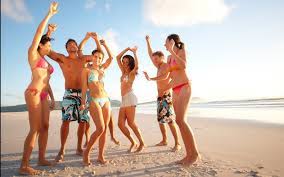 Il villaggio camping calypso è situato direttamente sul mare, nel bellissimo contesto della riviera delle palme, dove troverete cortesia,. Offerta Speciale Amici In Residence Agosto In Villaggio Con Animazione E Piscina