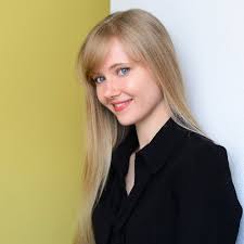 Her real name is chichi zhou and she was born in shanghai, china. Alina Petrova Alinaseo Twitter