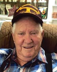 Brad Merrill's Instagram, Twitter & Facebook