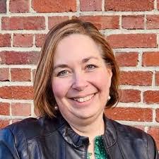 Rachel Stroh's Instagram, Twitter & Facebook