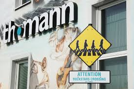 With thomann's online catalogue of over 85 000 products, as well as a 5500 m² show room, it has proved its. Musikhaus Thomann Stadt Bamberg Tourismus