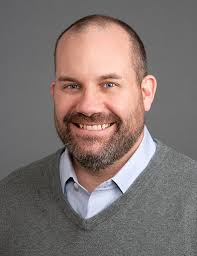 Thomas Perrault's Instagram, Twitter & Facebook