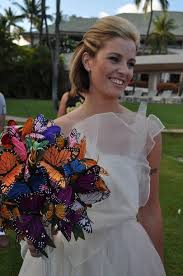 If purple is one of your wedding colors, you will want a beautiful purple bouquet for your special day. Artificial Wedding Bouquets Discover Original And Flowerless Wedding Bouquets