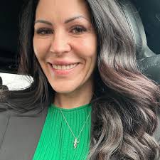 Crissy DeLong (@Crissy701)