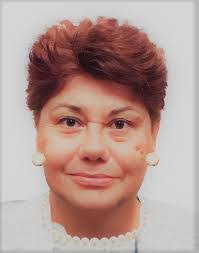 Beverly Lampley's Instagram, Twitter & Facebook