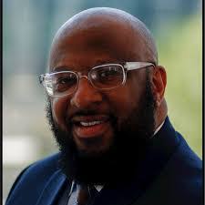 Dawn Gwin's Instagram, Twitter & Facebook