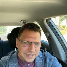 Amazon.com: Broken Beautiful: 9798506225447: Stepnowski, Forrest Robert:  Books