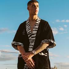 Download, share or upload your own one! Lunay Wallpapers Wallpaper Cave