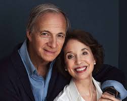 Despite problems, Lamont still pushing public-private partnerships