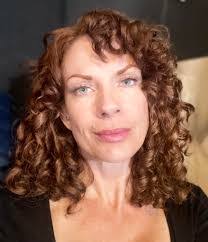 Jennifer Gamble's Instagram, Twitter & Facebook