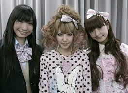 I mostly post cute japanese or korean fashion. Cute Japan Cooshysushi