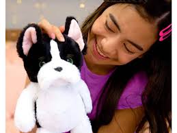 Acheter Tucker le chien qui dort Famosa MYE00211