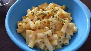 You find the sight of it inexplicably comforting. Mac N Cheese Mpasi Dimanaja Com