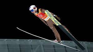 Wygrał kamil stoch, który uzyskał odległość 127 m. Skoki Narciarskie Kamil Stoch Wygral Kwalifikacje W Oslo I Jest Liderem Raw Air