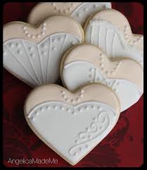 From cookies for the office, a personalized cookie bouquet or the perfect cake to wow your friends and relatives. Custom Decorated Wedding Cookies Angelicamademe