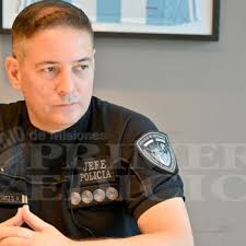 Efectivos policiales y penitenciarios del acampe en la avenida Uruguay  unificaron su defensa