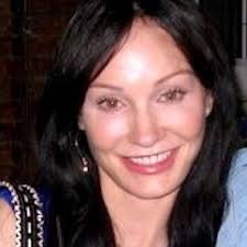 Amy Thorne (heartandthorne)