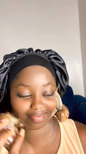 🇬🇭🇧🇫🇳🇬 Why is she using that