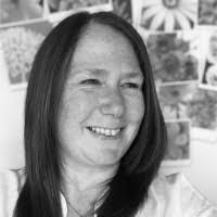 Robyn Cummins's Instagram, Twitter & Facebook