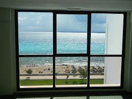 Siz banyo yaparken su buharı havanın içine karışır ve odanın her yerinde havanın içinde vardır o su buharı. Cam Temizligi Nasil Yapilir Ve Dogal Temizlik Yontemleri Abuzettin Abi Nin Yeri