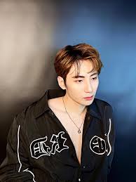 Kpop has been an international success for many years now. Close Up An Interview With K Pop Star Isaac Voo Close Up Culture