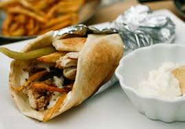 Shish Tawook Sandwich Chicken Fries In Pita Recipes Easy Mediterranean Recipes Food