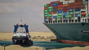 A container ship lodged itself in the middle of the suez canal on tuesday, forcing maritime traffic to grind to a halt in one of the world's busiest waterways. Njv0fvubn64rlm