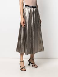 Check spelling or type a new query. Liu Jo Gold Metallic Pleated Skirt For Women Ta1099t4864 At Farfetch Com