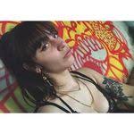 Amanda Shives's Instagram, Twitter & Facebook