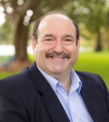 Steven Geller's Instagram, Twitter & Facebook