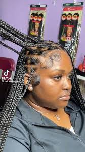 Jeanne Sampson's Instagram, Twitter & Facebook