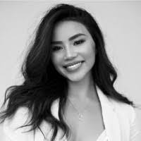 Kimberly Munoz's Instagram, Twitter & Facebook