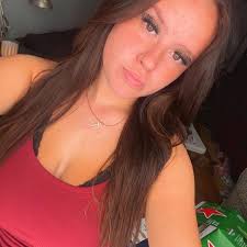 What are some free or low-cost creeks, swimming places, or hangout spots in  Mobile, Alabama?