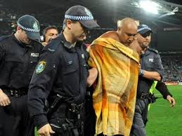 State of origin 2013 game 3 : State Of Origin Streaker Has Jail Sentence Cut